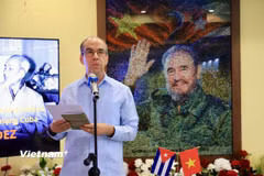 Đại sứ Cuba tại Việt Nam Rogelio Polanco Fuentes phát biểu tại sự kiện. (Ảnh: Minh Vũ/Vietnam+)