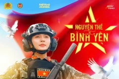 Ca sỹ Duyên Quỳnh hóa thân thành học viên Công an nhân dân. (Ảnh: BTC)