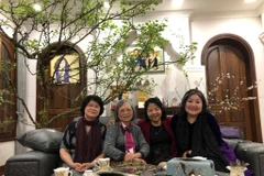 (Từ trái sang) Nhà thơ Đoàn Thị Lam Luyến, Đoàn Thị Tảo, Đoàn Thị Ký và Đoàn Thị Ngọc Thu. (Ảnh: FB)