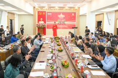 Quang cảnh buổi lễ phát động sự kiện “Cùng Việt Nam tiến bước” ngày 11/8 tại Hà Nội. (Ảnh: PV/Vietnam+)