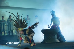 Âm nhạc truyền thống hòa cùng nghệ thuật thị giác tạo nên 'Khoảnh khắc vĩnh cửu’