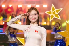 Ca sỹ Hòa Minzy sẽ có phần biểu diễn cùng các em thiếu nhi. (Ảnh: BTC)