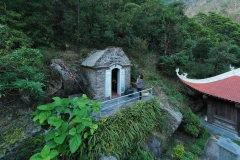 Am Ngọa Vân (Đông Triều, Quảng Ninh), nơi Vua Phật Trần Nhân Tông nhập niết bàn. (Ảnh: Minh Đức/TTXVN)