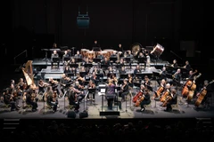 Dàn nhạc Giao hưởng Divertimento do nhạc trưởng Zahia Ziouani sáng lập. (Ảnh: BTC)