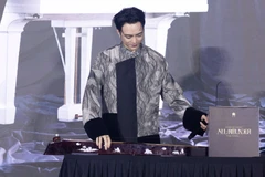 Sau nhiều chặng đường khó khăn và chuyển mình, cái tên SOOBIN trở thành thương hiệu vững chắc trên thị trường âm nhạc Việt Nam, là hình tượng hướng đến của thế hệ nghệ sỹ mới. (Ảnh: PV/Vietnam+)