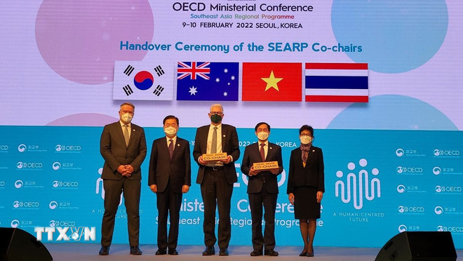 ttxvn-viet-nam-chinh-thuc-dam-nhan-vai-tro-dong-chu-tich-chuong-trinh-dong-nam-a-cua-oecd-0506.jpg