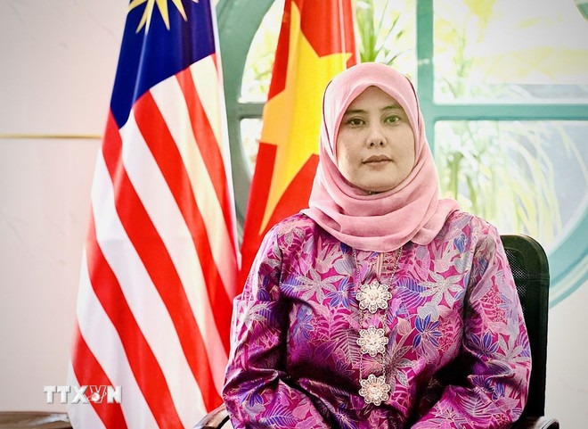 Bà Cik Aida Safura Niza Othman, Phó Đại sứ Malaysia tại Việt Nam. (Ảnh: Việt Đức/TTXVN) ttxvn-pho-dai-su-malaysia-2510.jpg