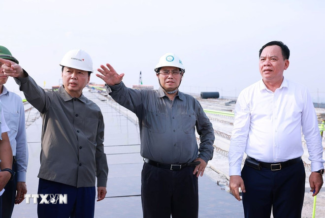 ttxvn-thu-tuong-kiem-tra-du-an-duong-vanh-dai-3-tp-ho-chi-minh-doan-qua-tinh-dong-nai-0102.jpg