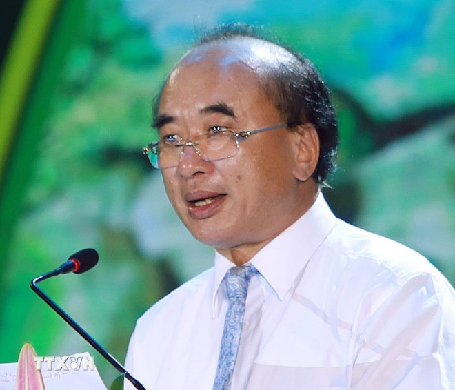 ttxvn-bo-chinh-tri-thi-hanh-ky-luat-1001-2.jpg