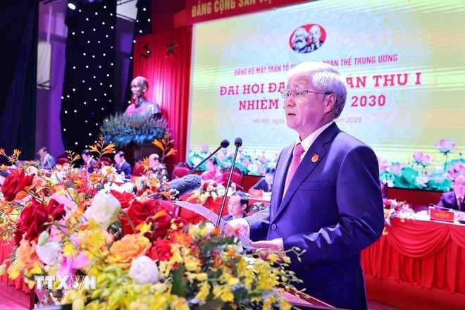 Ông Đỗ Văn Chiến, Ủy viên Bộ Chính trị, Bí thư Trung ương Đảng, Bí thư Đảng ủy Mặt trận Tổ quốc các đoàn thể Trung ương, Chủ tịch UBTW Mặt trận Tổ quốc Việt Nam phát biểu. (Ảnh: Minh Đức/TTXVN) ttxvn-dai-hoi-dai-bieu-dang-bo-mat-tran-to-quoc-viet-nam-va-cac-doan-the-trung-uong-lan-thu-nhat-23-13.jpg
