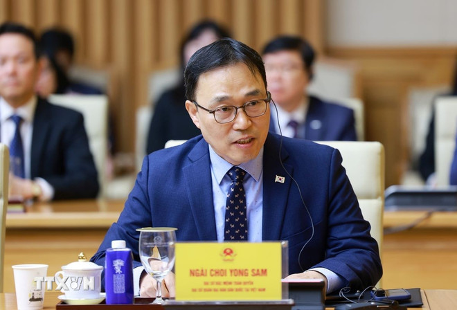 Đại sứ Hàn Quốc tại Việt Nam Choi Youngsam. (Ảnh: Dương Giang/TTXVN) ttxvn-dai-su-han-quoc-tai-viet-nam-28.jpg