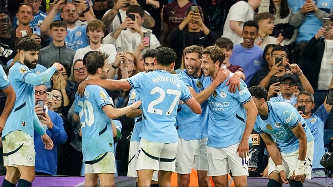 Premier League hạ màn: Kịch tính cuộc đua tranh top 5 chung cuộc man-city-2505.jpg