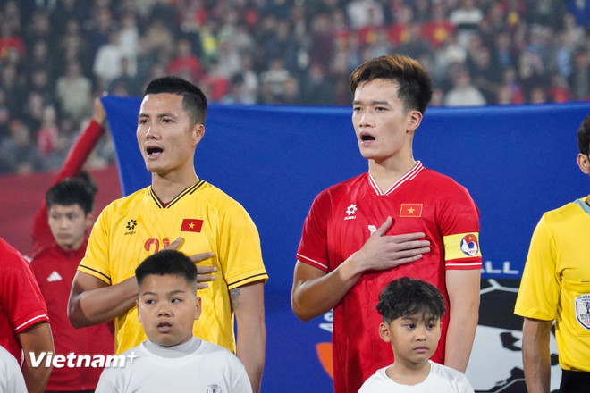 vnp-viet-nam-vs-thai-lan-chung-ket-aff-cup-0201-4.jpg
