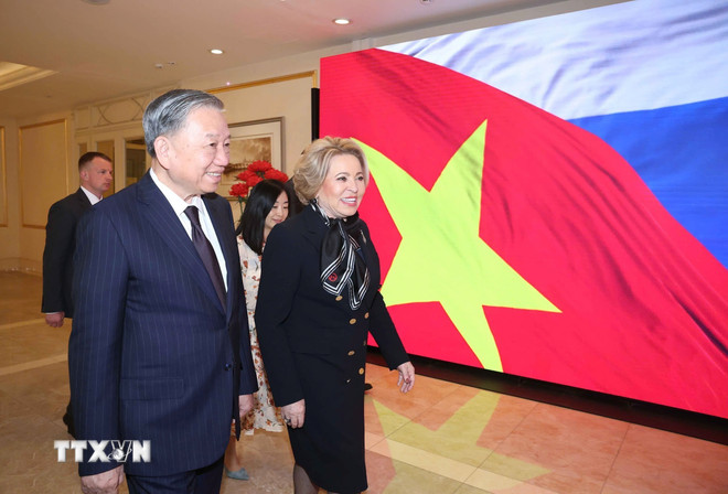 ttxvn-tong-bi-thu-to-lam-hoi-kien-chu-tich-hoi-dong-lien-bang-quoc-hoi-lb-nga-0905-5.jpg