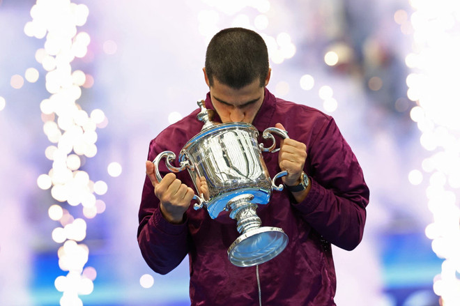 Hạ bệ Sinner, Alcaraz vô địch US Open 2025 và soán ngôi số 1 thế giới alcaraz-vo-dich-us-open-2025-3.jpg