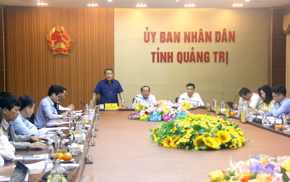 vna-potal-bo-truong-bo-van-hoa-the-thao-va-du-lich-lam-viec-tai-tinh-quang-tri-7935182.jpg