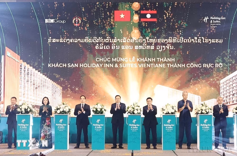 ttxvn-chu-tich-quoc-hoi-lao-11.jpg