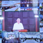 Thường trực Ban Bí thư Trần Cẩm Tú tiếp xúc trực tuyến giữa cử tri với người ứng cử Đại biểu Quốc hội khoá XVI thành phố Đà Nẵng. (Ảnh: Phương Hoa/TTXVN)