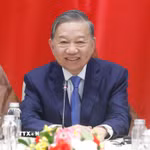 Tổng Bí thư, Chủ tịch nước Tô Lâm điện đàm trực tuyến với Tổng thống Liên bang Thụy Sĩ Guy Parmelin. (Ảnh: Thống Nhất/TTXVN)