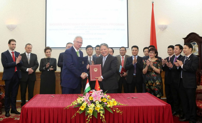 Việt Nam và Hungary hợp tác trong lĩnh vực pháp luật và tư pháp ảnh 1