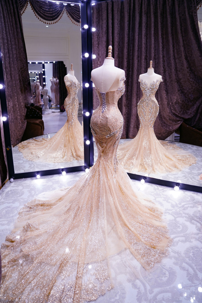 Phương Nga mặc gì đêm chung kết Miss Grand International 2018? ảnh 2