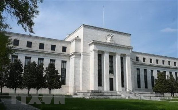 Trụ sở Fed ở Washington, DC, Mỹ. (Ảnh: THX/TTXVN) Cục Dự trữ Liên bang Mỹ có thể tăng lãi suất lần thứ 10 liên tiếp ảnh 1
