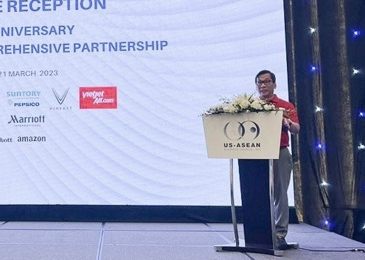 Tổng giám đốc Vietjet Đinh Việt Phương phát biểu tại sự kiện kỷ niệm 10 năm quan hệ đối tác toàn diện Việt Nam - Hoa Kỳ.(Nguồn: Vientam+) Dấu ấn hợp tác giữa doanh nghiệp Việt Nam-Hoa Kỳ ảnh 4