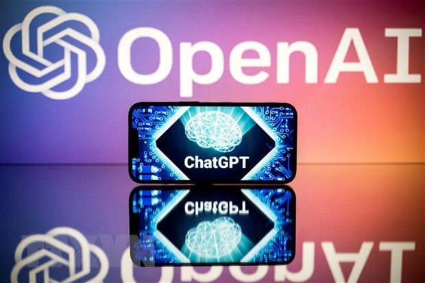Biểu tượng OpenAI và ChatGPT. (Ảnh: AFP/TTXVN) Đức kêu gọi siết chặt các quy định về AI do những lo ngại về bản quyền ảnh 1