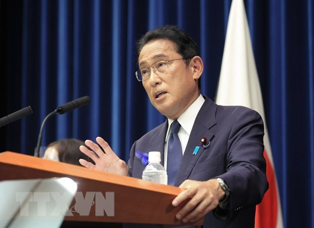 Thủ tướng Nhật Bản Fumio Kishida. (Ảnh: Kyodo/TTXVN) Thủ tướng Nhật Bản Fumio Kishida lên án vụ ném bom khói ảnh 1