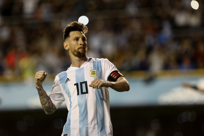 Đội tuyển Argentina tìm kiếm sơ đồ phát huy tài năng Messi ảnh 1