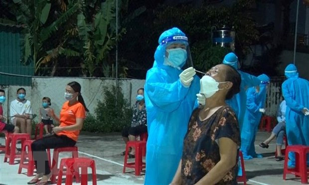 Nghệ An nhanh chóng khống chế dịch COVID-19, giảm dần các ca nhiễm mới ảnh 1