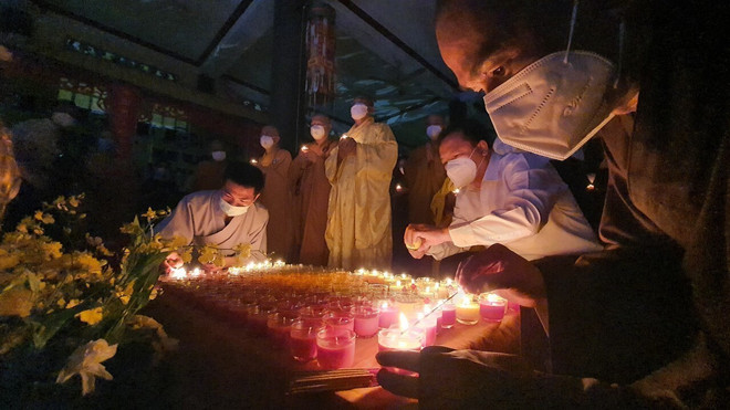 Bình Dương: Lan tỏa tinh thần đoàn kết, nhân ái trong lễ tưởng niệm ảnh 1