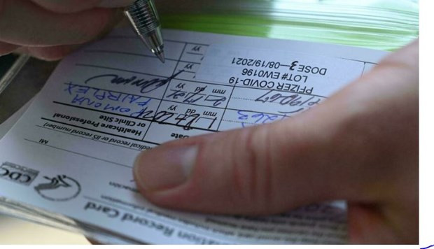 Bỉ điều tra các bác sỹ bán chứng nhận tiêm phòng COVID-19 giả ảnh 1