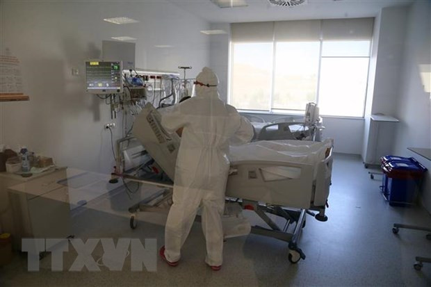 Số ca tử vong vì COVID-19 tại châu Âu đã vượt quá 1,5 triệu ảnh 1