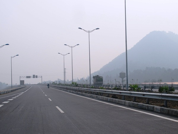 Đề xuất đầu tư xây tuyến nối Hà Giang với cao tốc Nội Bài-Lào Cai ảnh 1