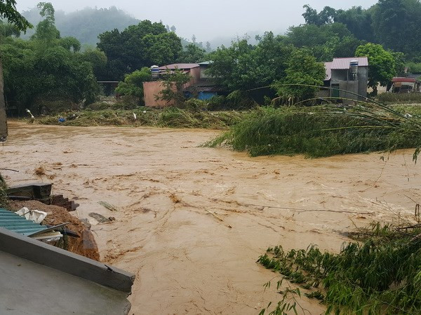 Mưa lớn trên 250mm, nguy cơ cao xảy ra lũ quét ở vùng núi phía Bắc ảnh 1