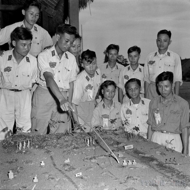 Sức sống lâu bền của phong trào thi đua 'Ba nhất' trong quân đội ảnh 1