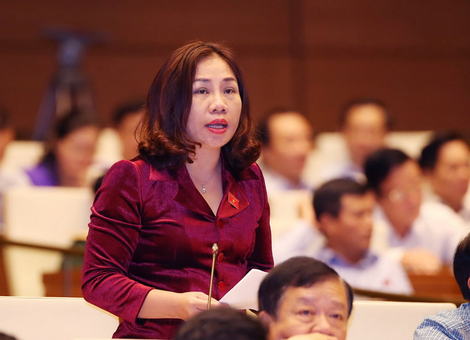 Đại biểu Quốc hội Hà Nam Trần Thị Hiền phát biểu ý kiến. (Ảnh: Nguyễn Dân/TTXVN) Thiết lập đồng bộ chính sách hỗ trợ doanh nghiệp nhỏ và vừa ảnh 2