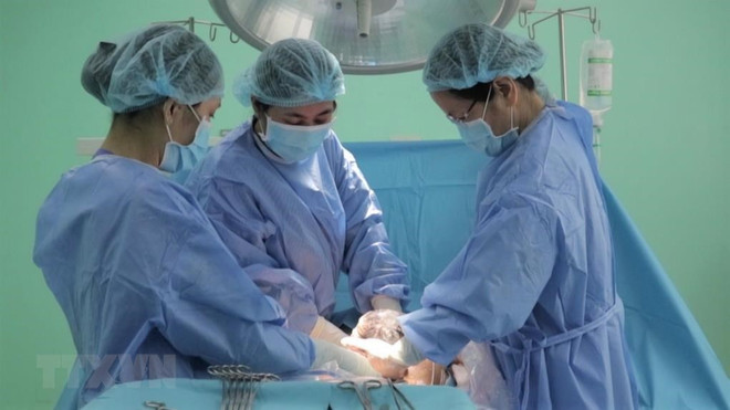 Quảng Ngãi: Cứu sống sản phụ mang thai 36 tuần bị vỡ ruột thừa ảnh 1