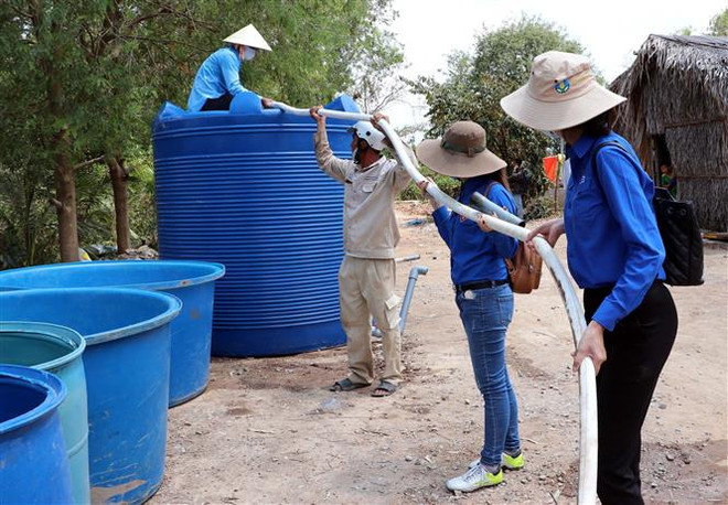 Giảm đáng kể thiệt hại do hạn mặn nhờ chuyển dịch mùa vụ ảnh 2