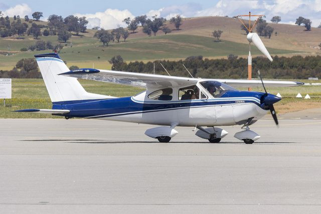 Một chiếc Cessna 177. (Nguồn: Plane and Pilot Mag) Pháp: Máy bay du lịch hạ cánh khẩn cấp xuống biển, phi công thoát nạn ảnh 1