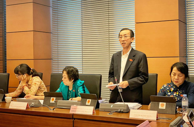 Đại biểu Trần Hoàng Ngân. (Ảnh: Xuân Mai/Vietnam+) Đại biểu Quốc hội: ‘Kẹt’ giải ngân vốn đầu tư công và xử lý nợ xấu ảnh 2