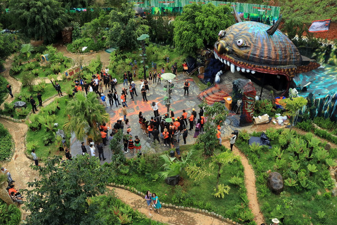 Lên mạng xã hội chê Khu du lịch Quỷ Núi, một người bị hành hung ảnh 1