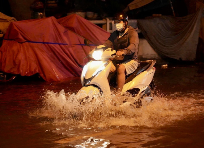 ttxvn_mua ngap 1.jpg