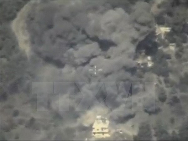 Mỹ kêu gọi NATO hỗ trợ các máy bay AWACS để không kích IS ảnh 1