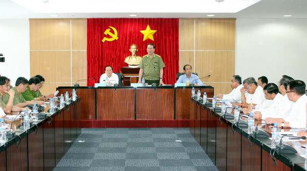 Bộ trưởng Bộ Công an Trần Đại Quang trong buổi làm việc tại Bình Dương. (Nguồn: TTXVN) Bộ trưởng Công an điện đàm với người đồng cấp Trung Quốc ảnh 1