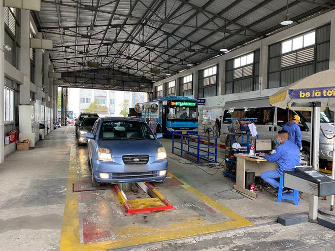 Hà Nội: Bắt giữ đối tượng xóa dữ liệu phạm tội tại trung tâm đăng kiểm ảnh 1