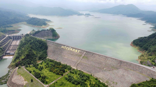 ttxvn_ho cua dat.jpg