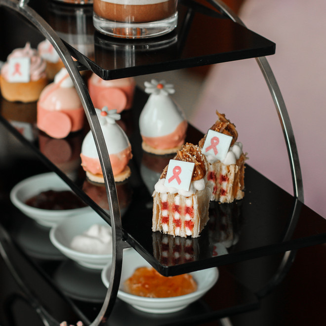 Thưởng thức Trà chiều Sắc hồng đặc biệt tại khách sạn cao nhất Thủ đô ảnh 1