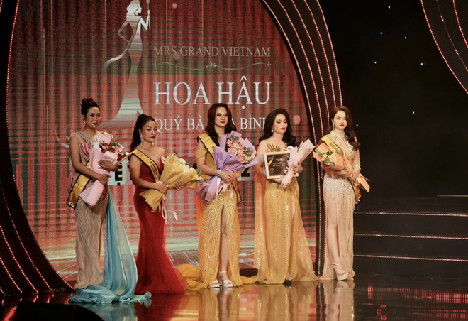 'Người đẹp đất Cảng' đăng quang cuộc thi Mrs Grand Vietnam 2023 ảnh 2
